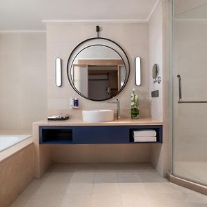 Premium King Room